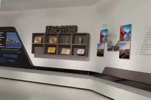 多元化广告：展厅文化墙的壁纸材料选择因素